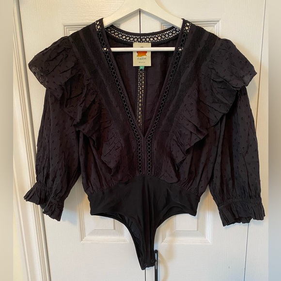 Farm Rio Plunging V-Neck Black Swiss Dot  Ruffled Eyelet Blouse bodysuit Size M - Picture 3 of 16